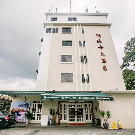 Merdeka Hotel Kluang Exteriör bild